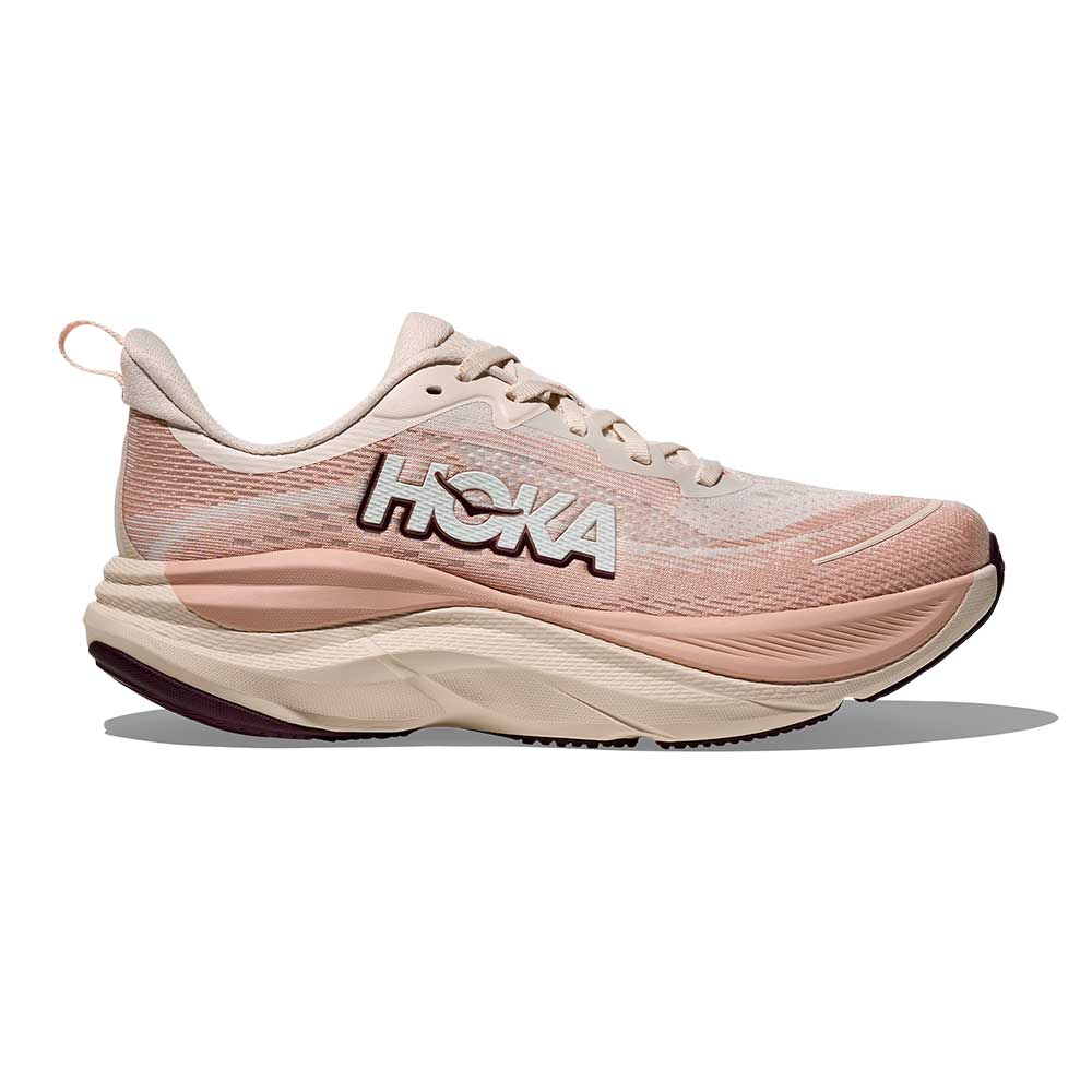 Women's Skyflow Running Shoe - Rose Cream/Rose Latte - Regular (B)