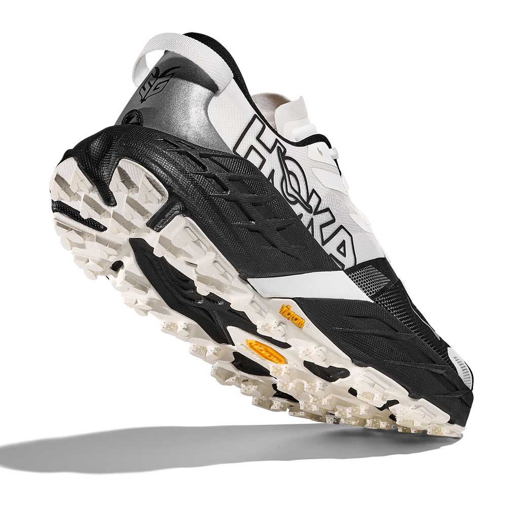 Men Speedgoat 7 Trail Running Shoe - Black/White - Regular (D)