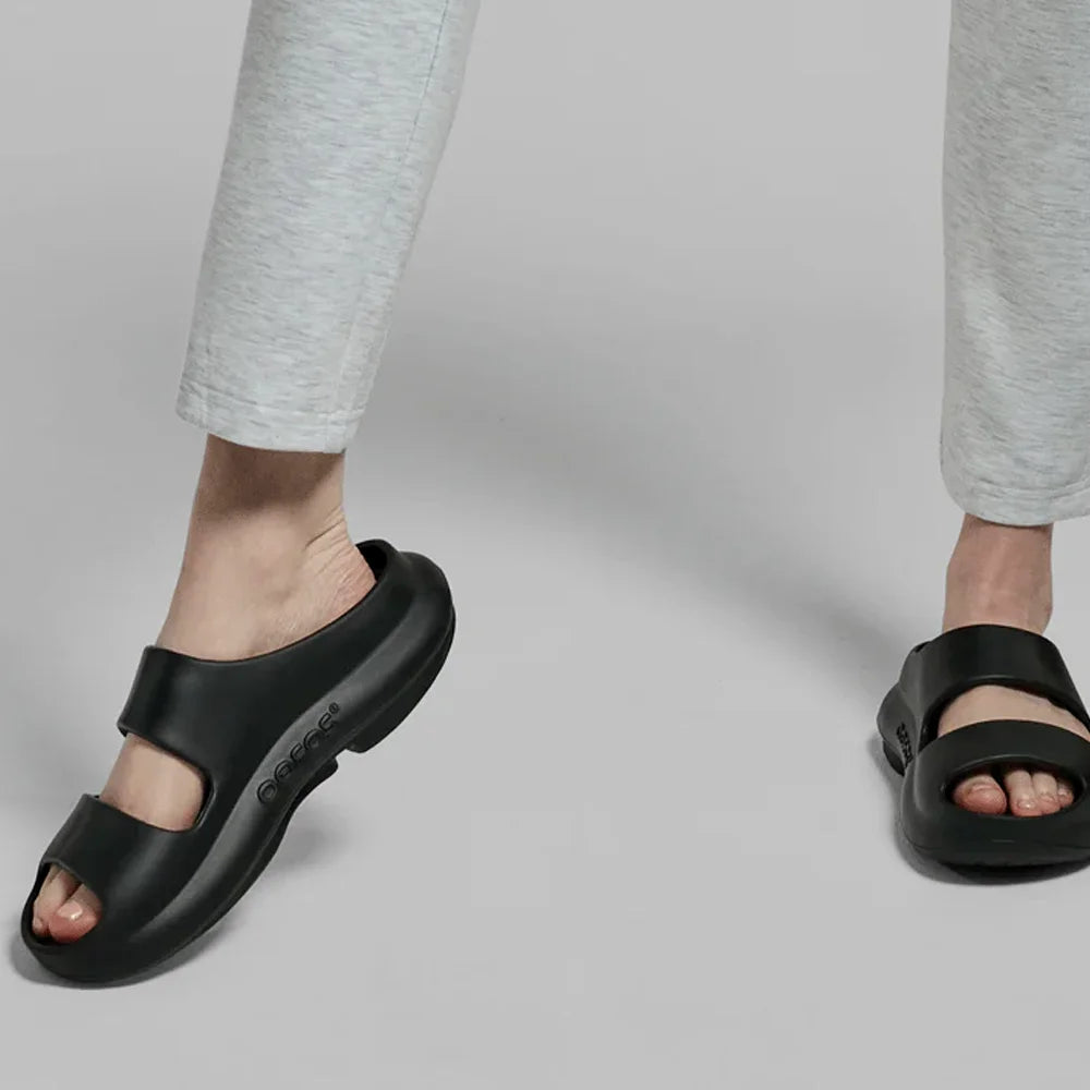 靴 OOFOS OOYEA BLACK Women's OOyea Slide Sandal - Black – OOFOS