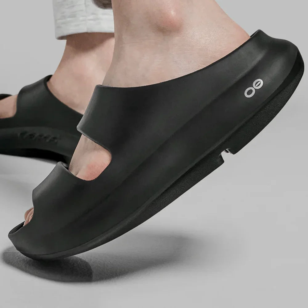 靴 OOFOS OOyea-Black Women's OOyea Slide Sandal - Black – OOFOS