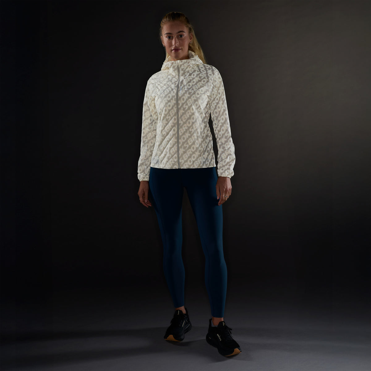 Women's Canopy Reflective - Reflective Wordmark Bone