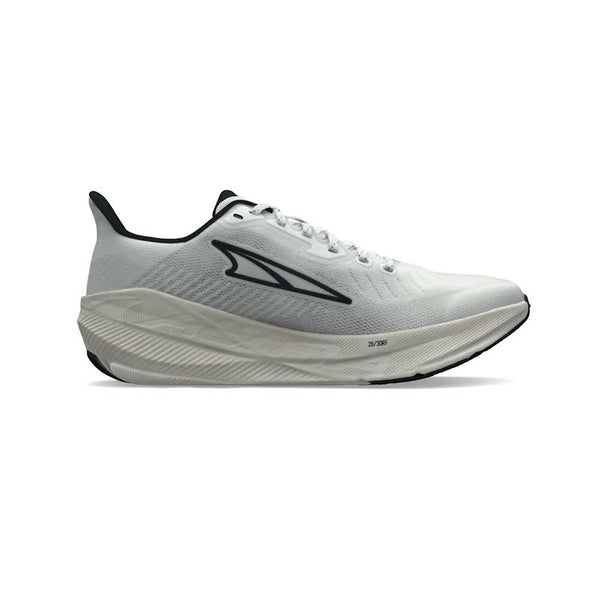 Women's Experience Flow Running Shoe - White/Gray - Regular