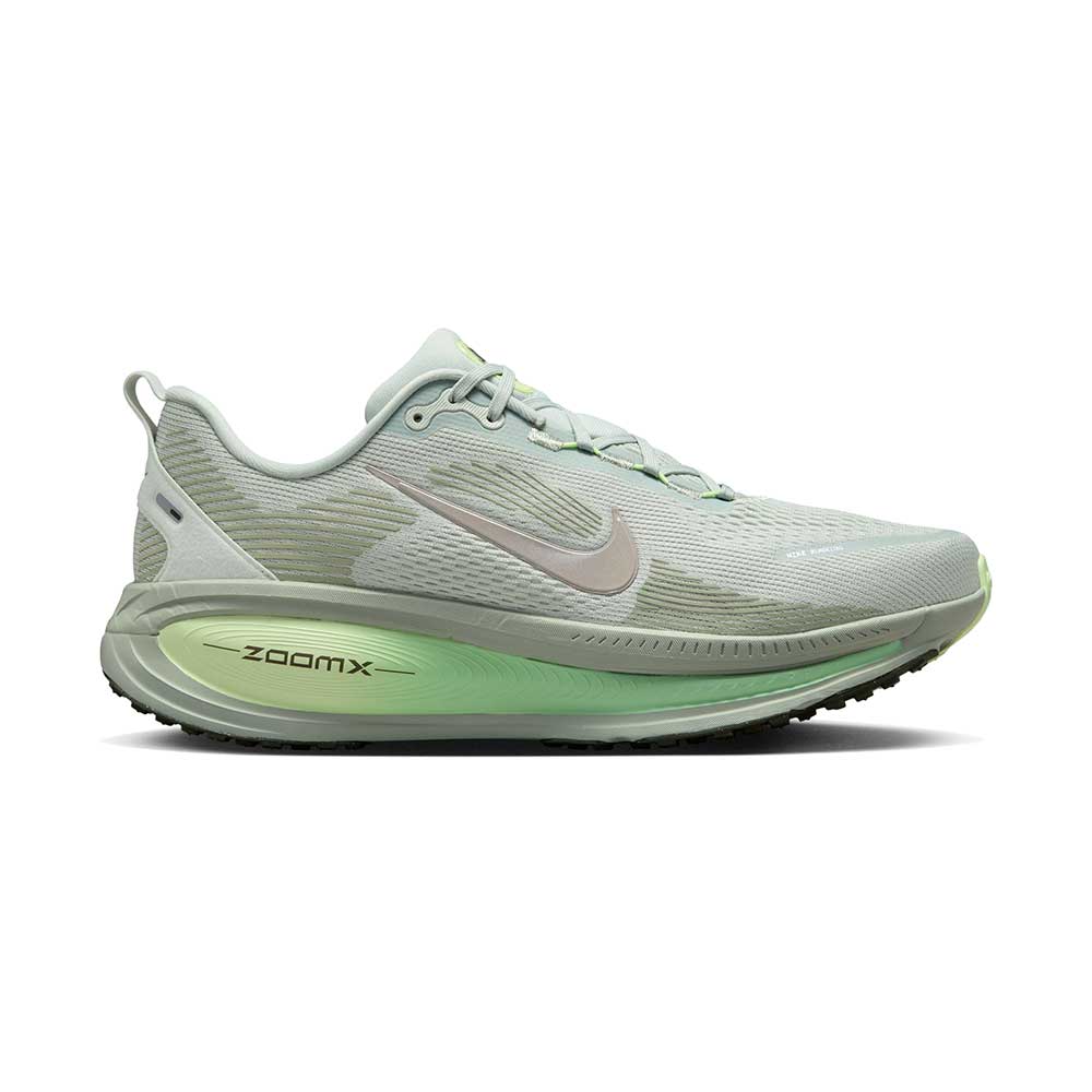 Men's Vomero 18 Running Shoe - Light Silver/College Grey/Barely Volt - Regular (D)