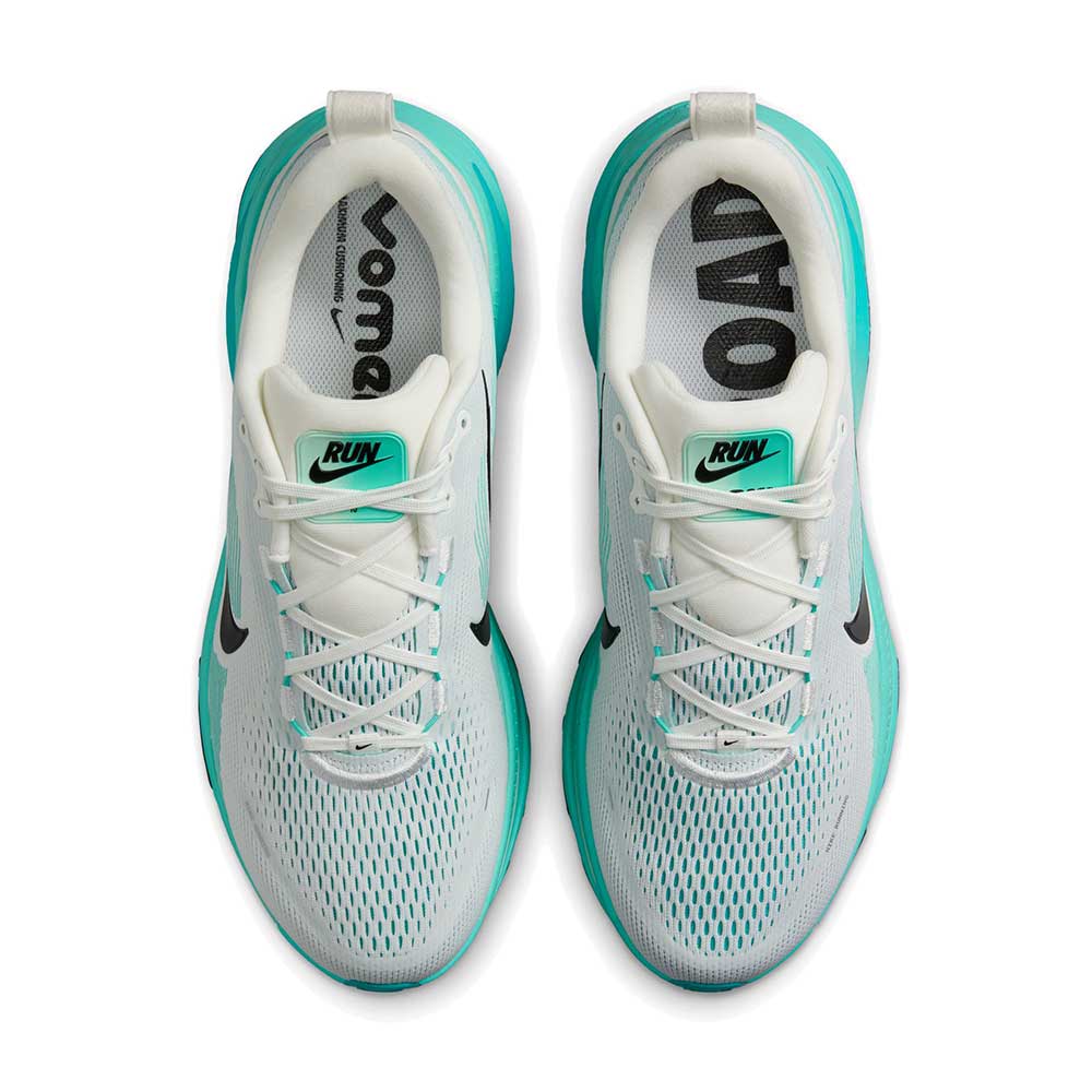 Men's Vomero 18 Running Shoe - Summit White/Black/Dusty Cactus - Regular (D)