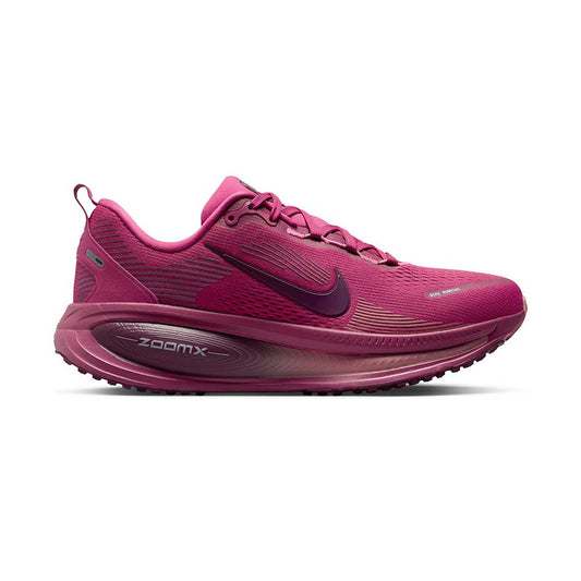 Women's Vomero 18 Running Shoe - Sweet Beet/Bordeaux Red/Stardust - Regular (B)