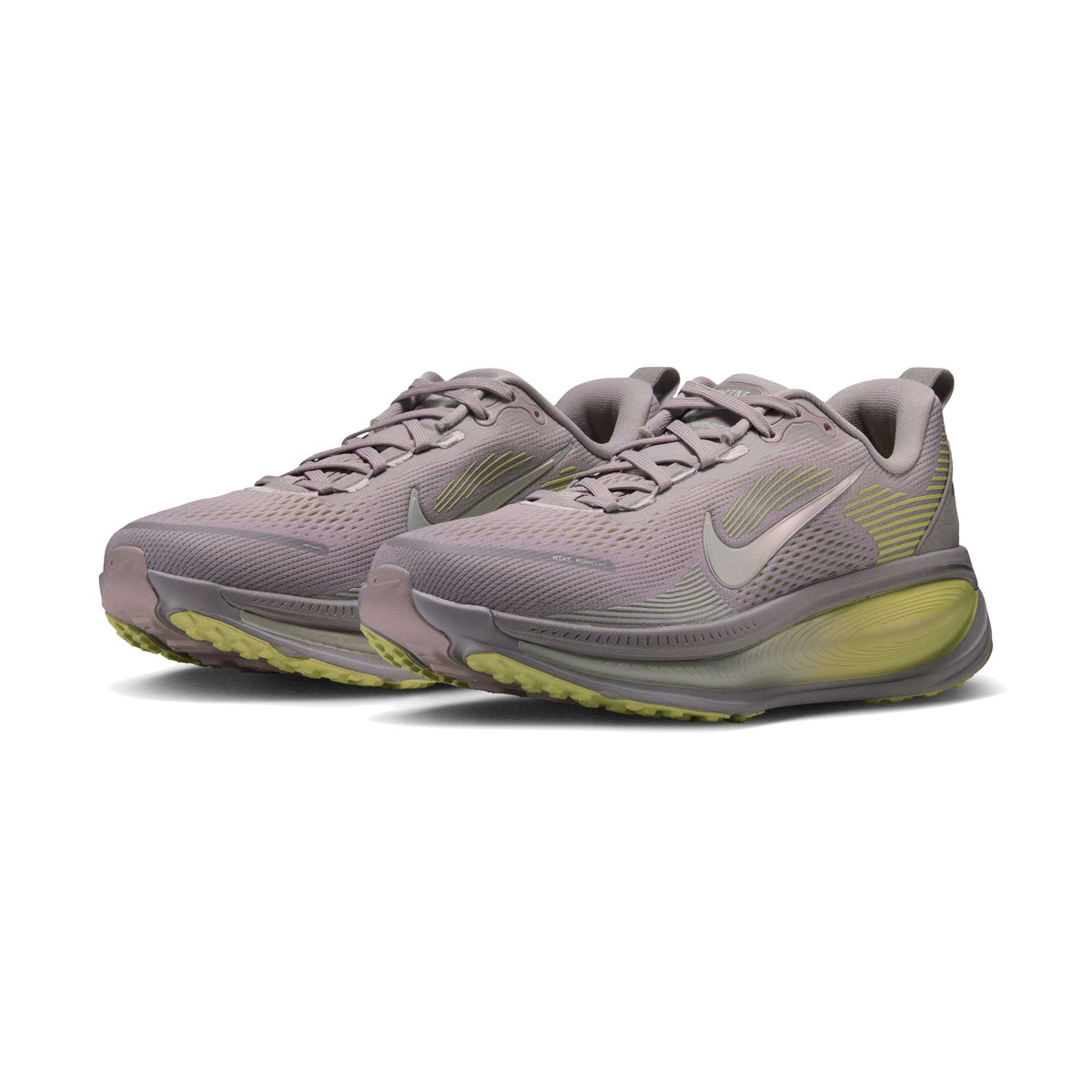 Women's Nike Vomero 18 - Particle Rose/Sail/Silver Lilac/Fennel - Regular (B)