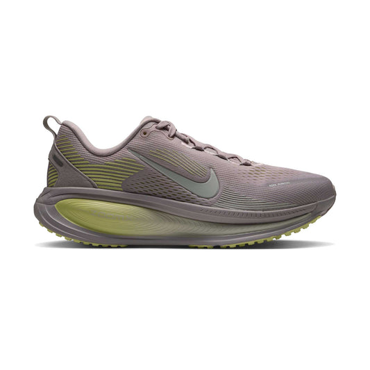Women's Nike Vomero 18 - Particle Rose/Sail/Silver Lilac/Fennel - Regular (B)