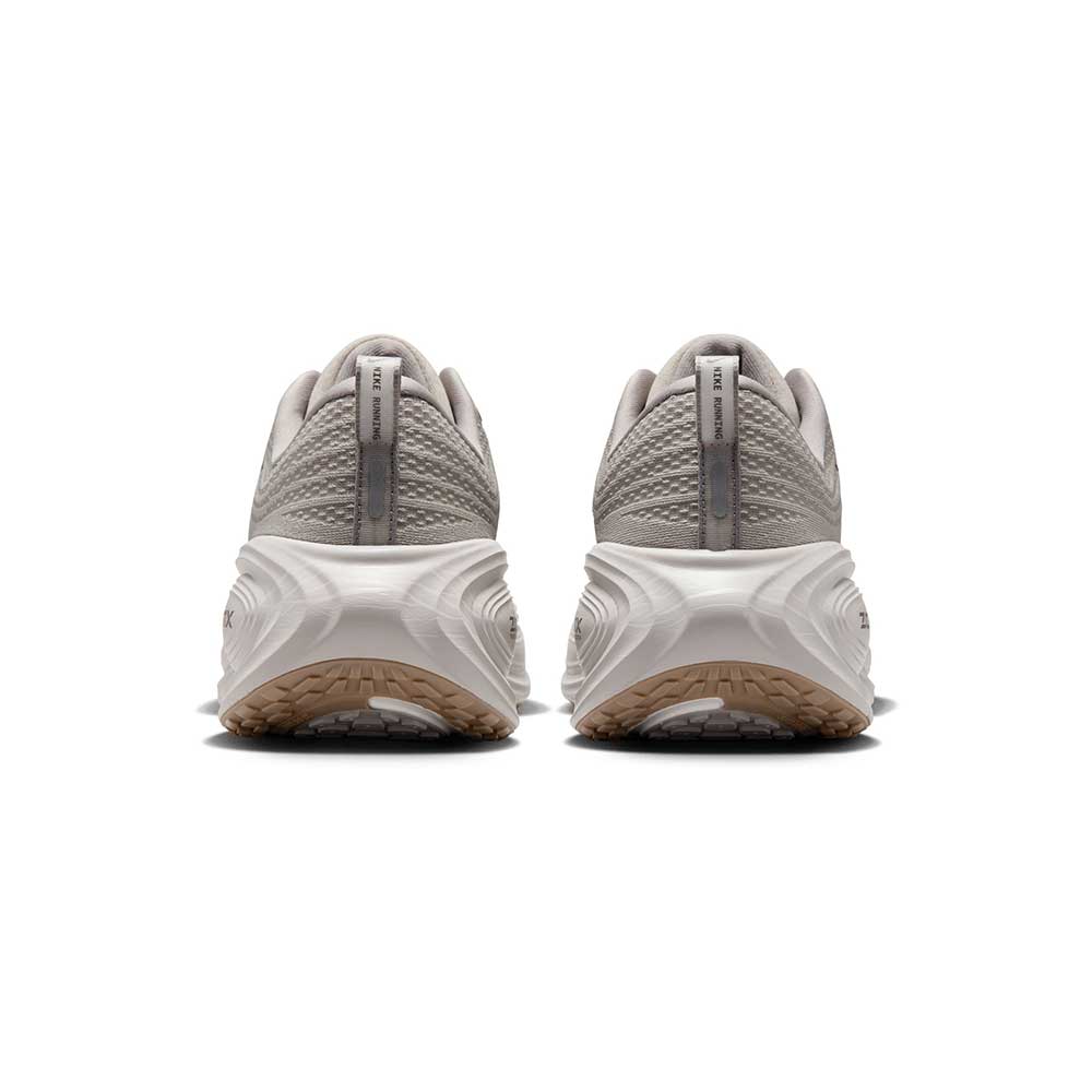 Men's Vomero 18 Running Shoe - College Grey/Medium Ash/Light Iron Ore - Regular (D)