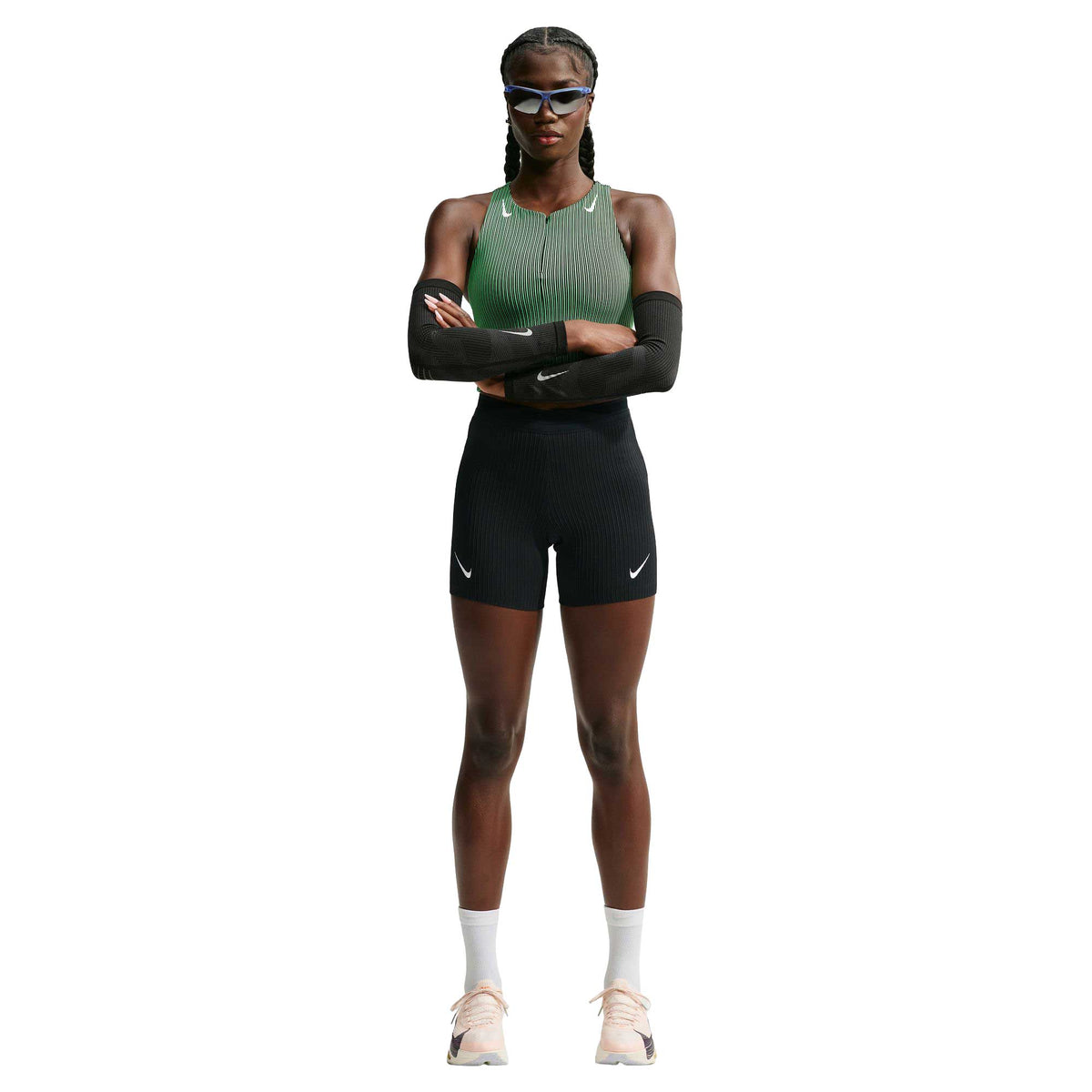 Women's Nike Aeroswift Short - Black/White F26