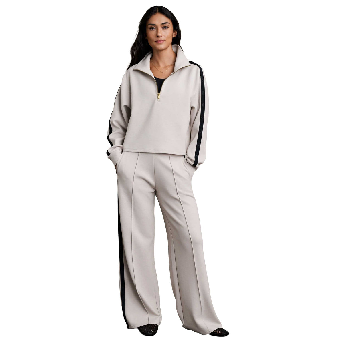 Women's DreamGlow Trouser - Sand/Pure Black