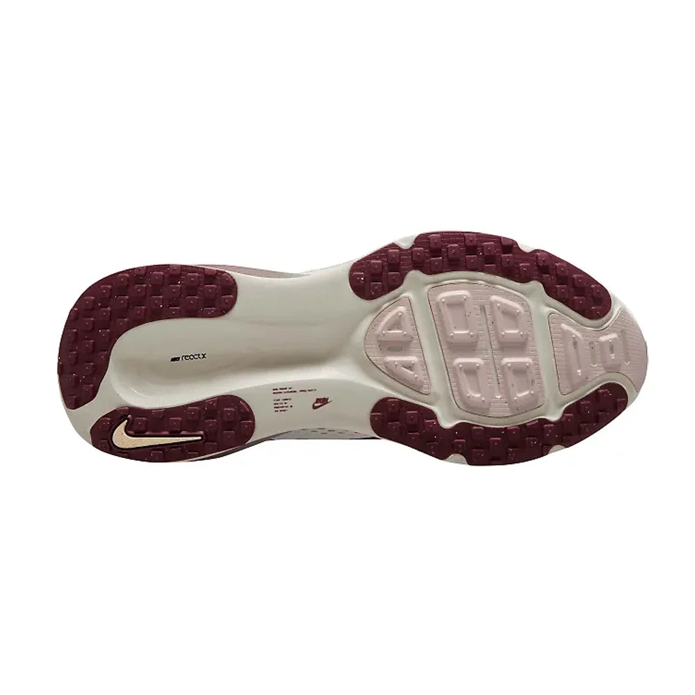 W Nike Vomero 18 (B) - Pale Ivory/Dark Team Red/Red Sepia