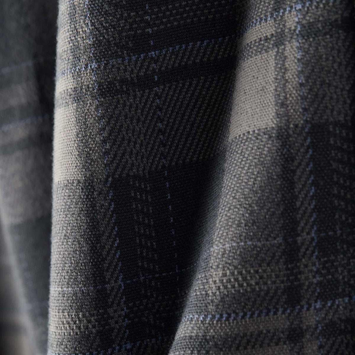 Men's Hardy Flannel Shirt - Pure Black Buffalo Plaid