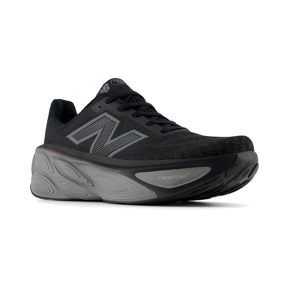 Men's Fresh Foam X More v5 Running Shoe - Black/Linen - Regular (D)