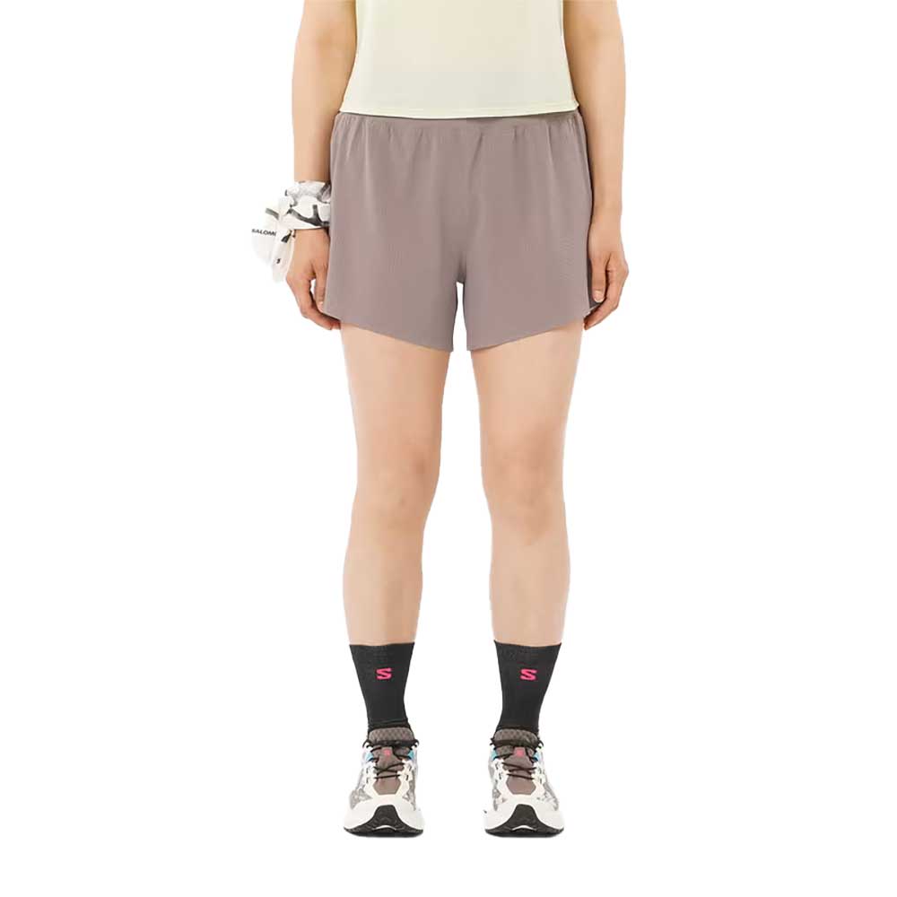Women's Sense Aero Stow 4" Shorts - Iron