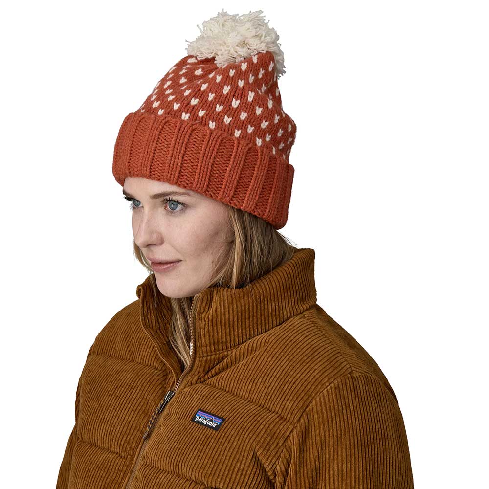 Snowbelle Beanie - Offset Dot: Burnished Red