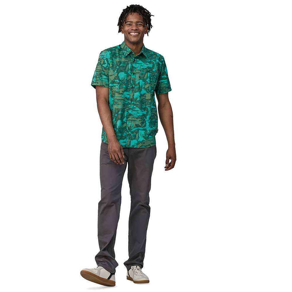 Men's Go To Shirt - Cliffs and Waves: Conifer Green
