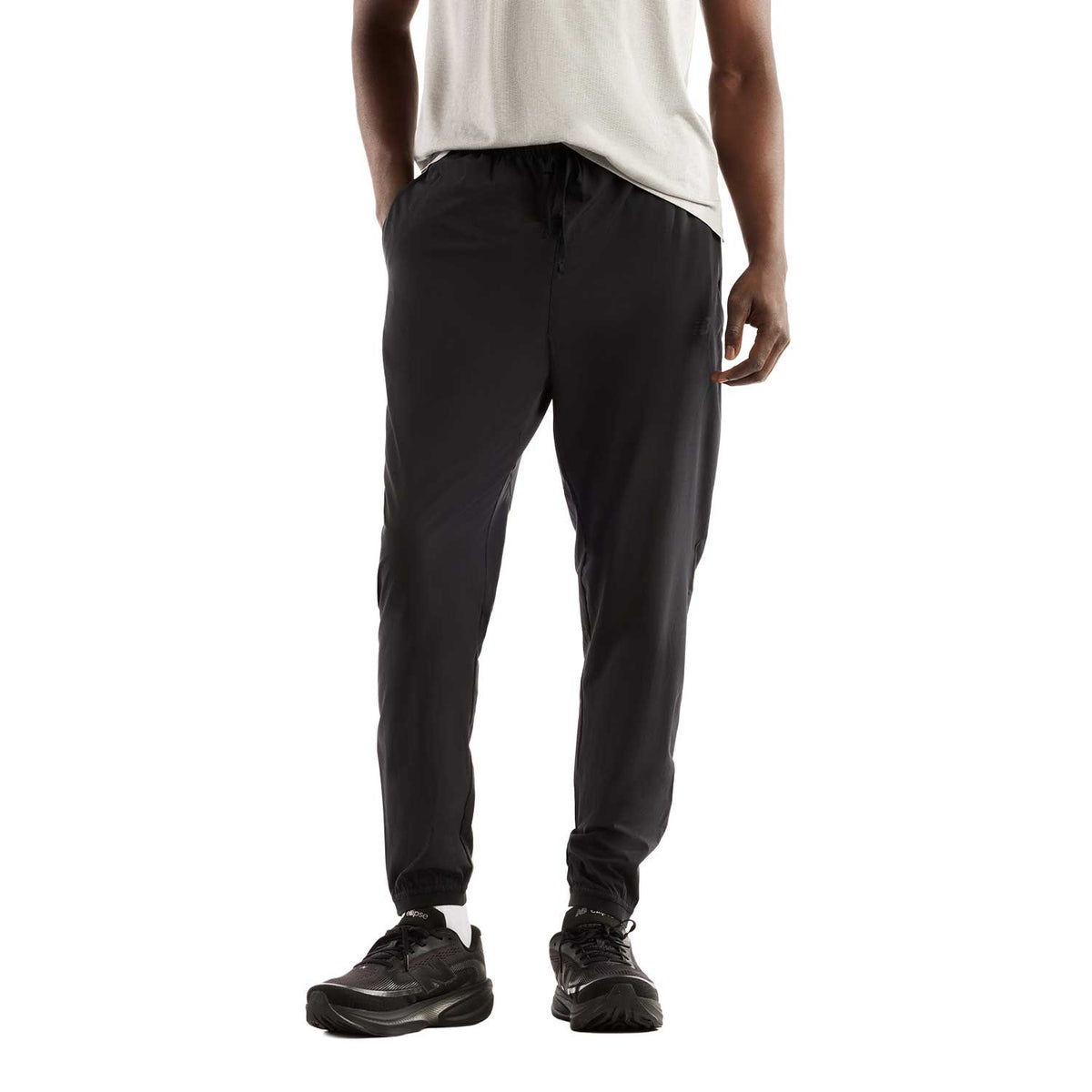 Men's RC Essential Jogger - Black