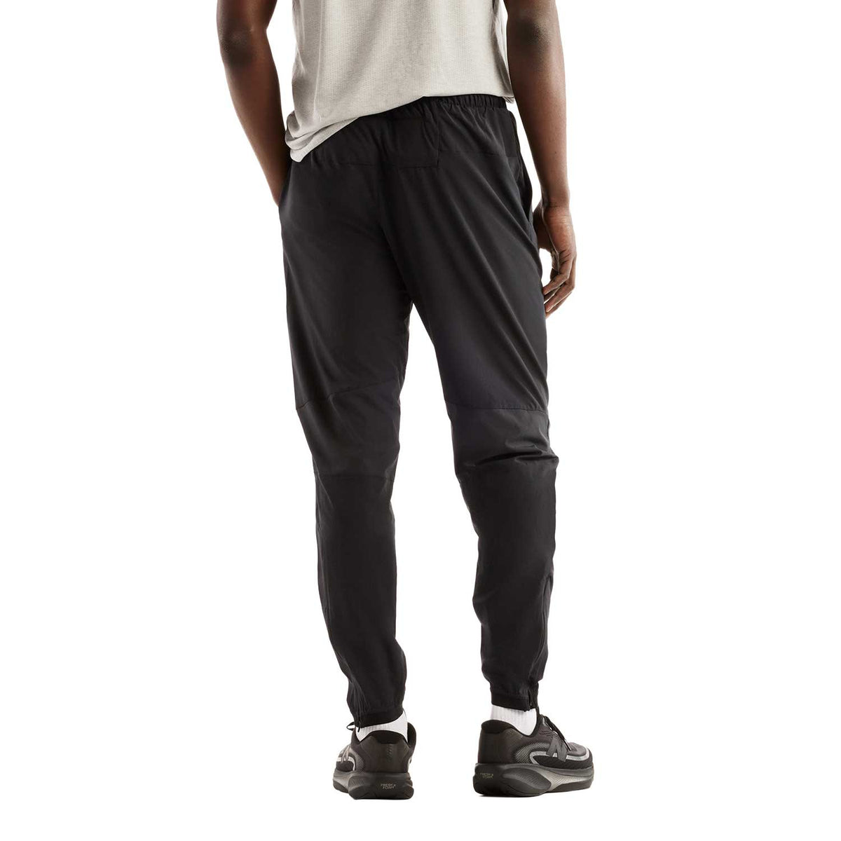 Men's RC Essential Jogger - Black