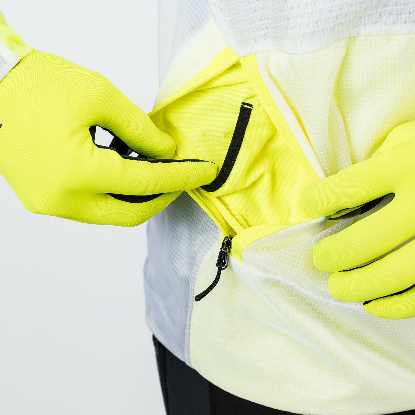 GORE RUNNING WEAR Running pants R5 GORE-TEX INFINIUM™ in black/ neon yellow