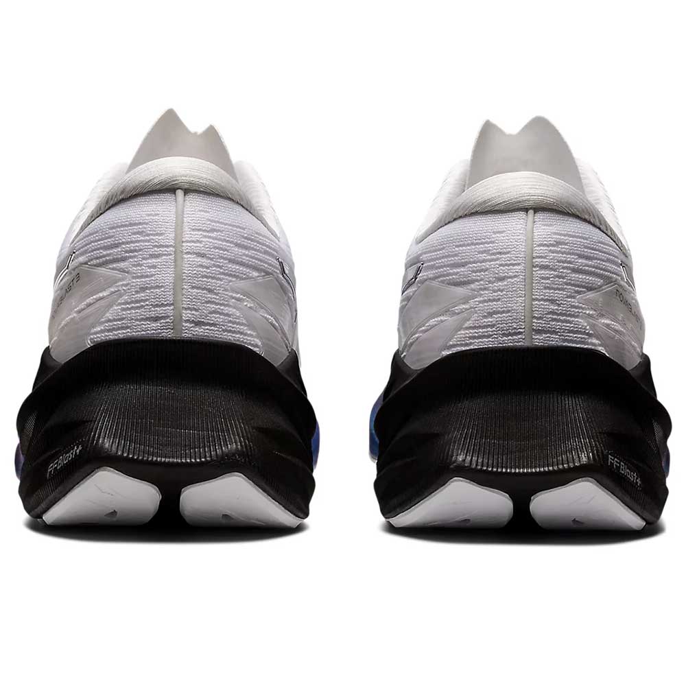 Men's Novablast 3 Platinum Running Shoe- White/Pure Silver- Regular (D)