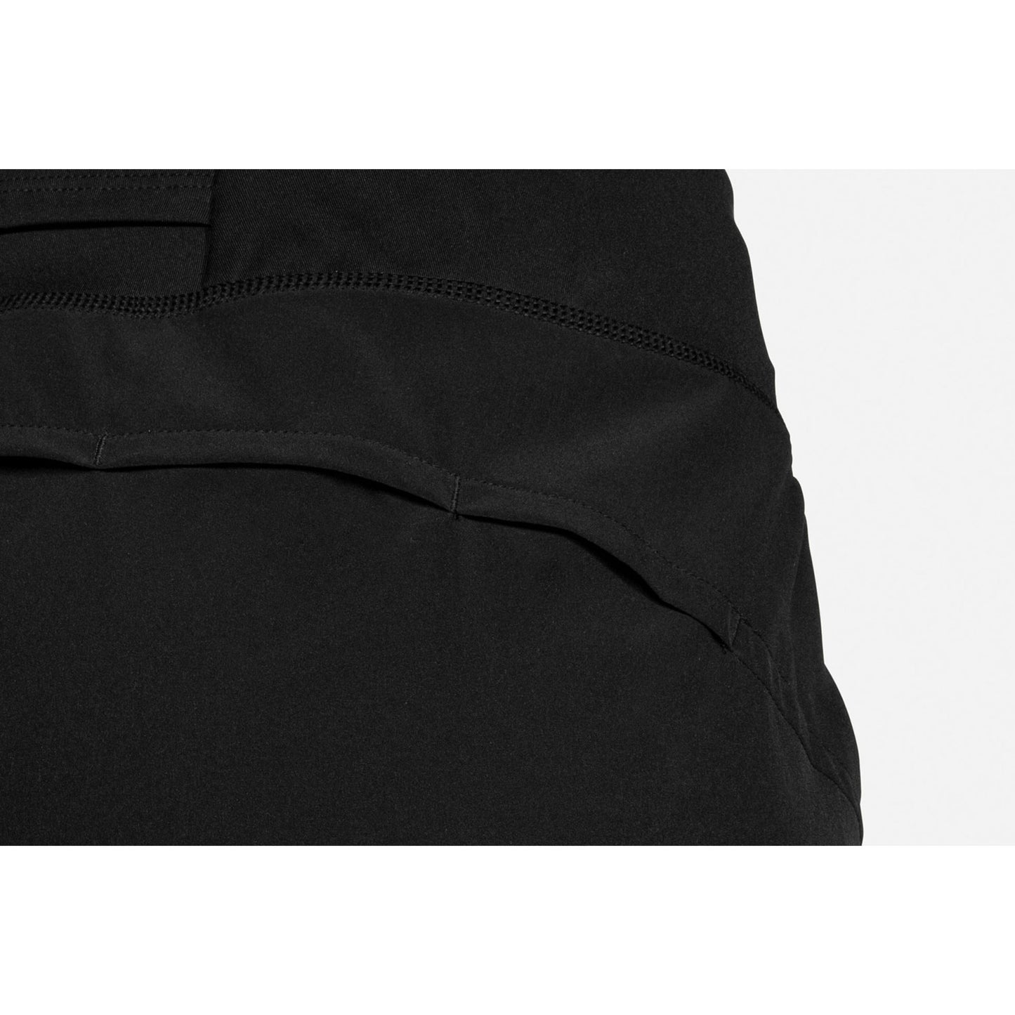 Women's Chaser 5" Short - Black