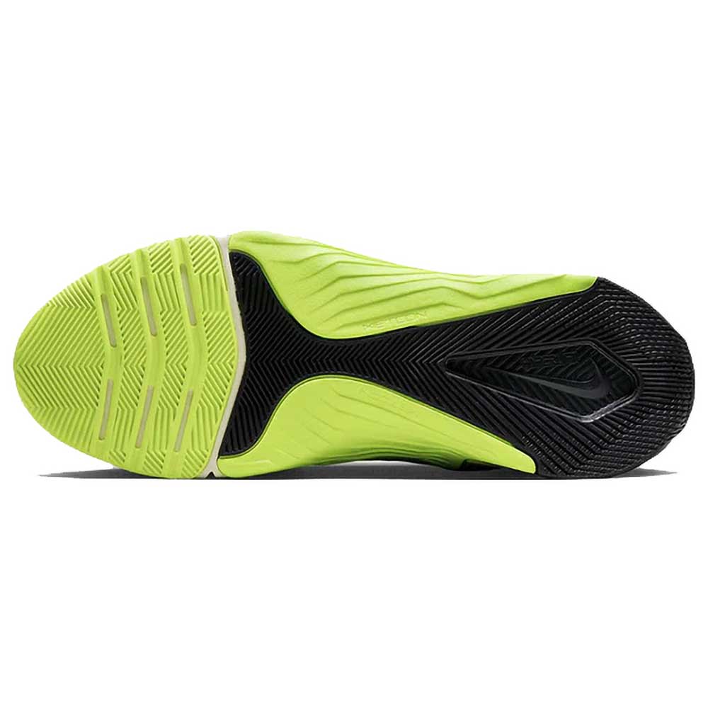 Men's Metcon 8 Training Shoe - Mint Foam/Cave Purple/Volt