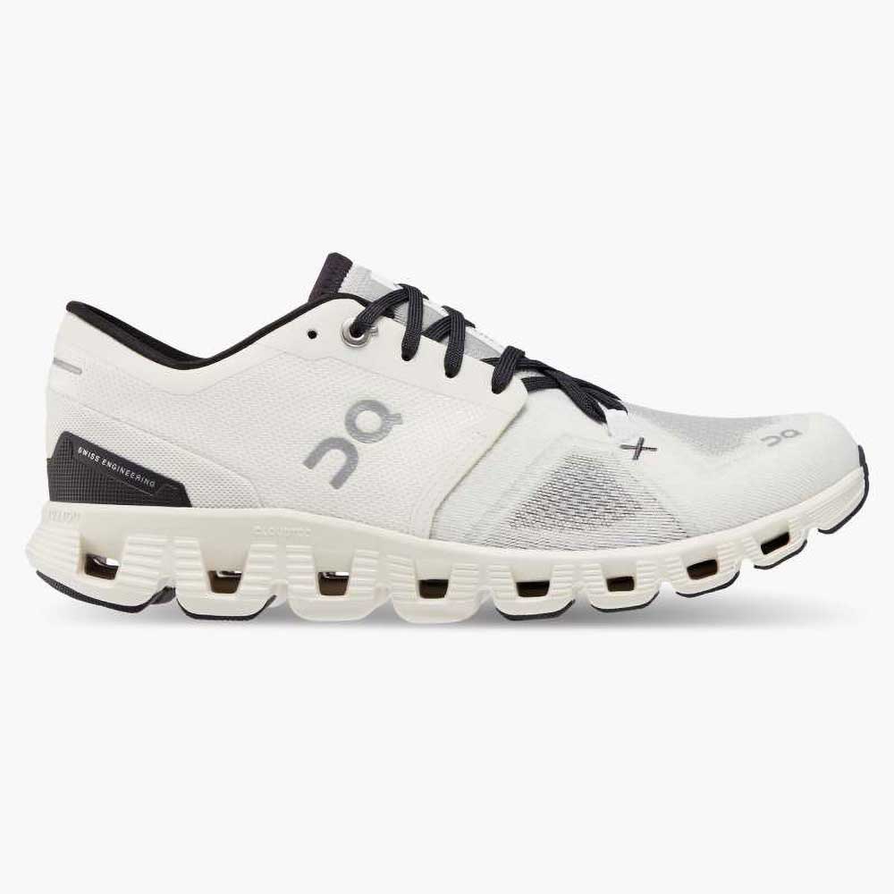 Women's Cloud X 3 Running Shoe - White/Black