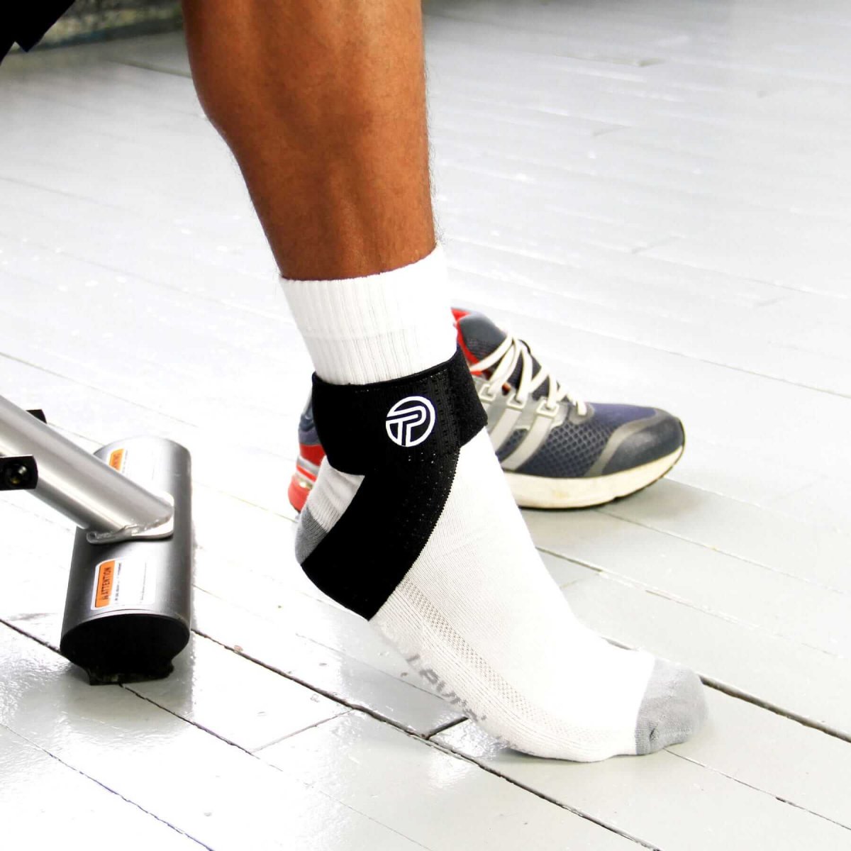 Achilles Tendon Support (XLarge) - Black