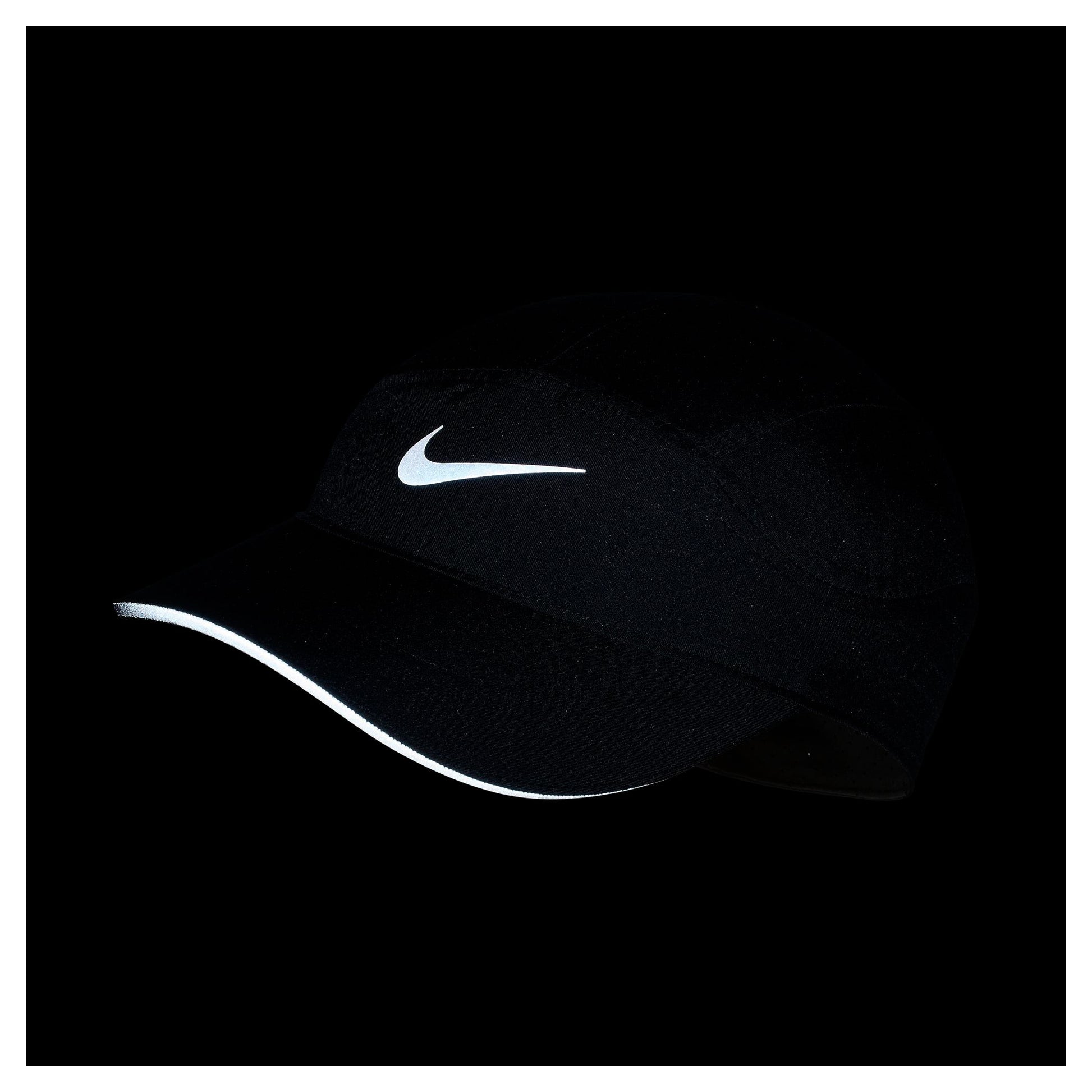 Nike aerobill featherlight cap, Men's Fashion, Watches