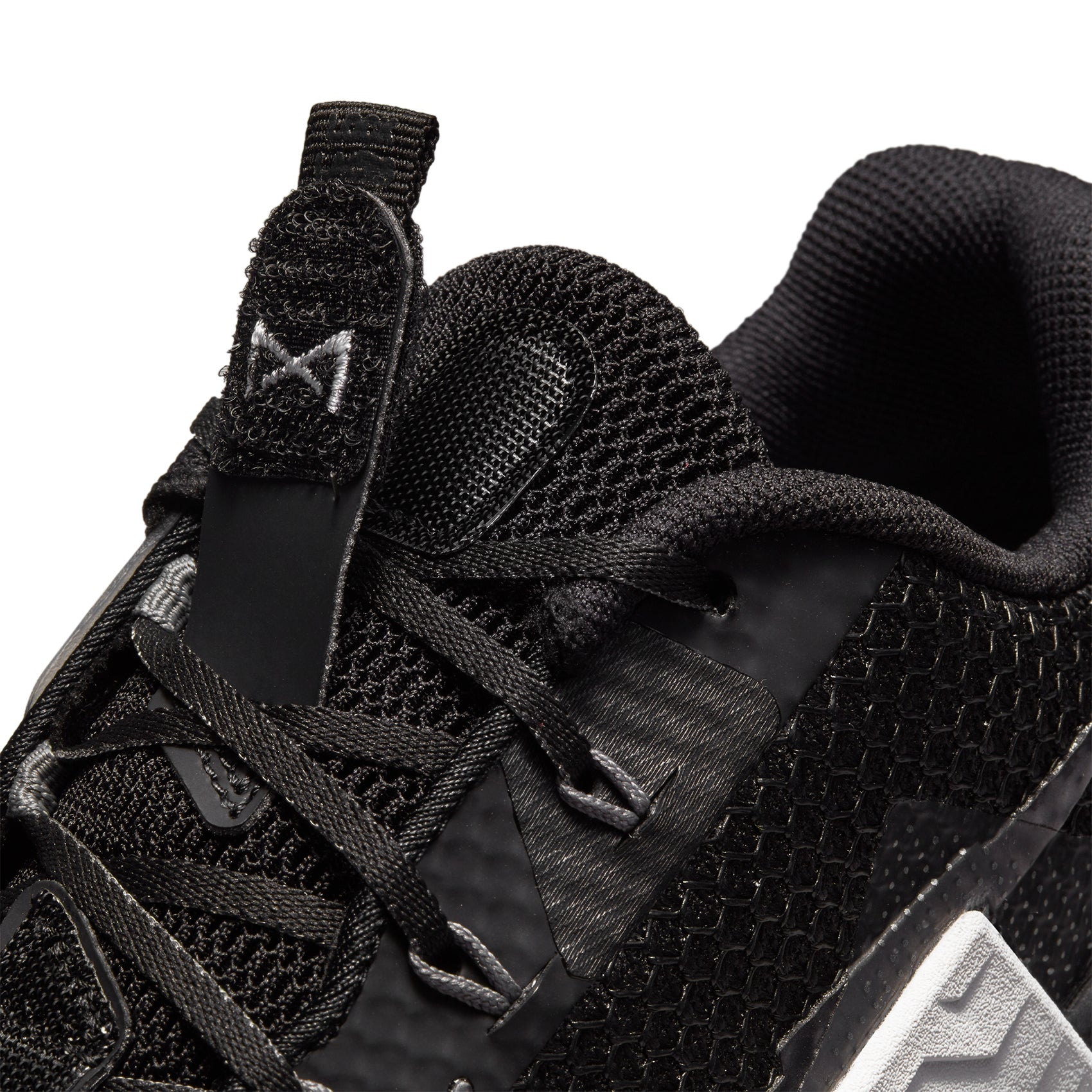 Women's Nike Metcon 7 Cross Training Shoe - Black/Pure Platinum/Partic –  Gazelle Sports
