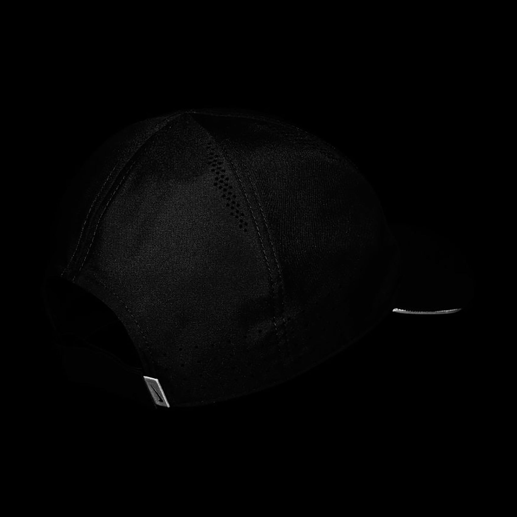 Nike Dri-Fit Featherlight Black/WHITE Hat Cap Strapback 1 Size Unisex  DC3598-010 