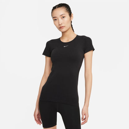 Women's Nike Dri-FIT ADV Seamless Short Sleeve Top - Black/Reflective Silver