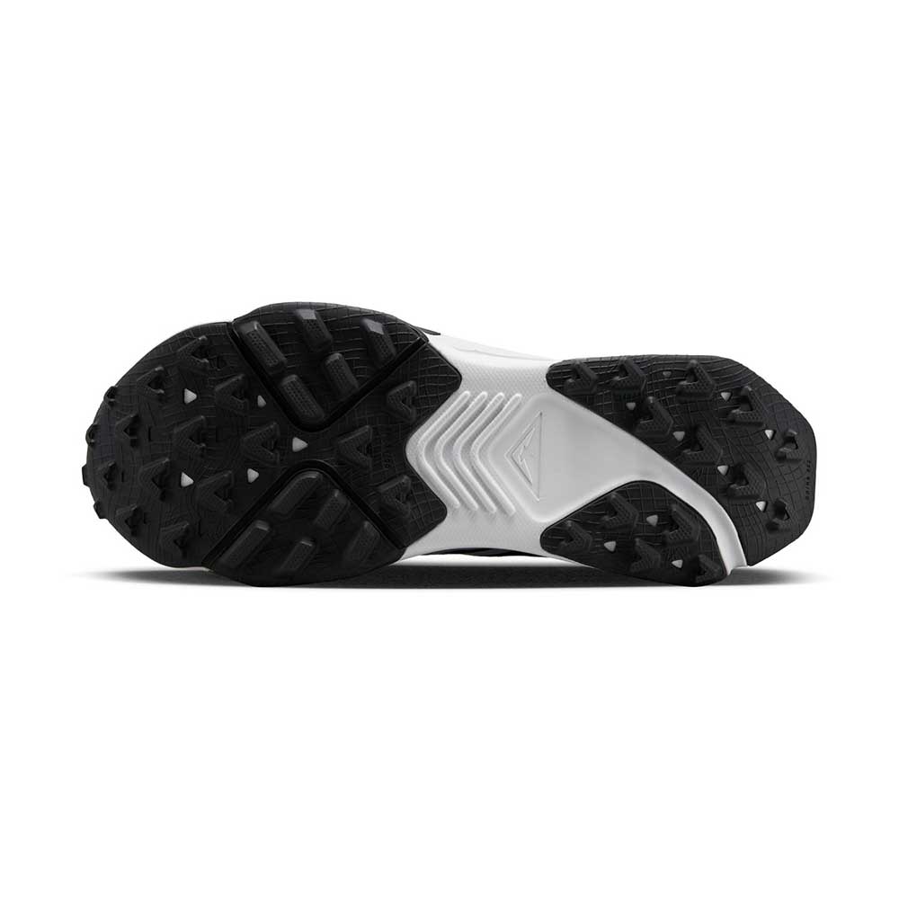 Men's ZoomX Zegama Trail Shoe - Black/White - Regular (D)