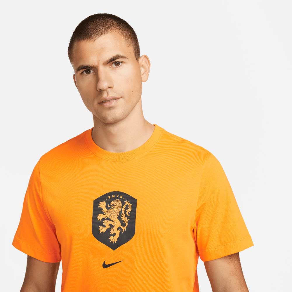 Men's KNVB Crest World Cup 22 Tee - Orange Peel – Gazelle Sports