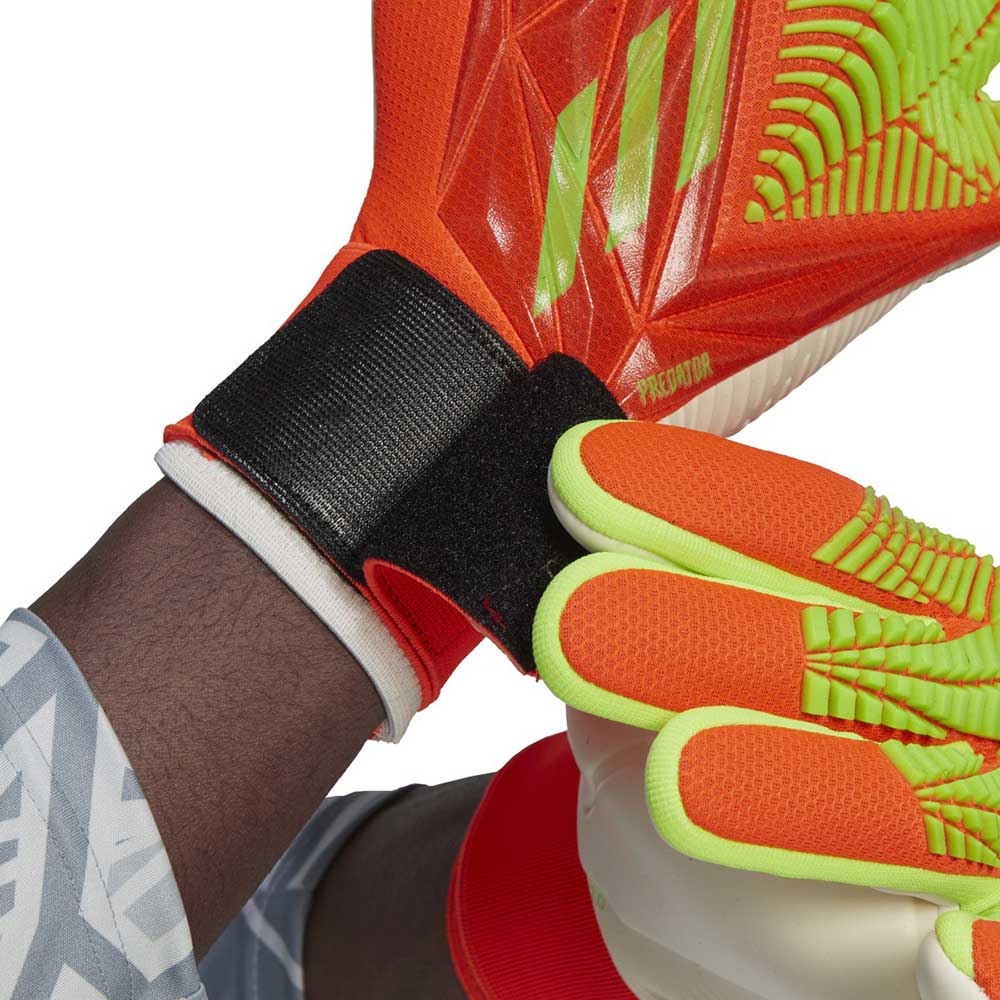 Predator GL Competition Gloves - Solar Red/Team Solar Green